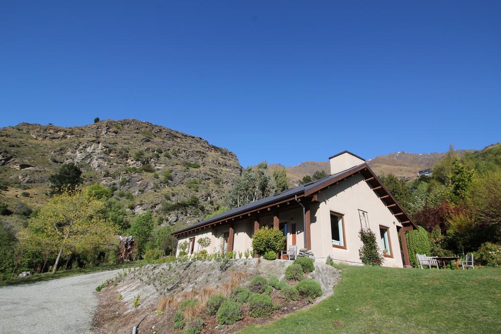 The Paddock Straw Bale Luxury Holiday House Arthurs Point Chambre photo