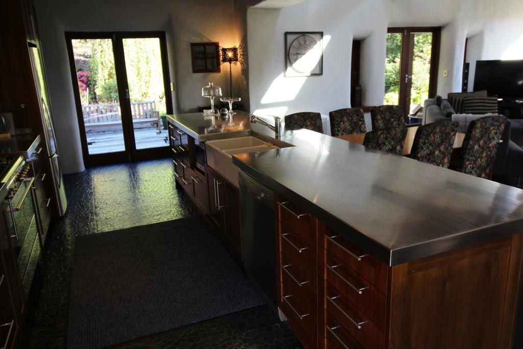 The Paddock Straw Bale Luxury Holiday House Arthurs Point Chambre photo