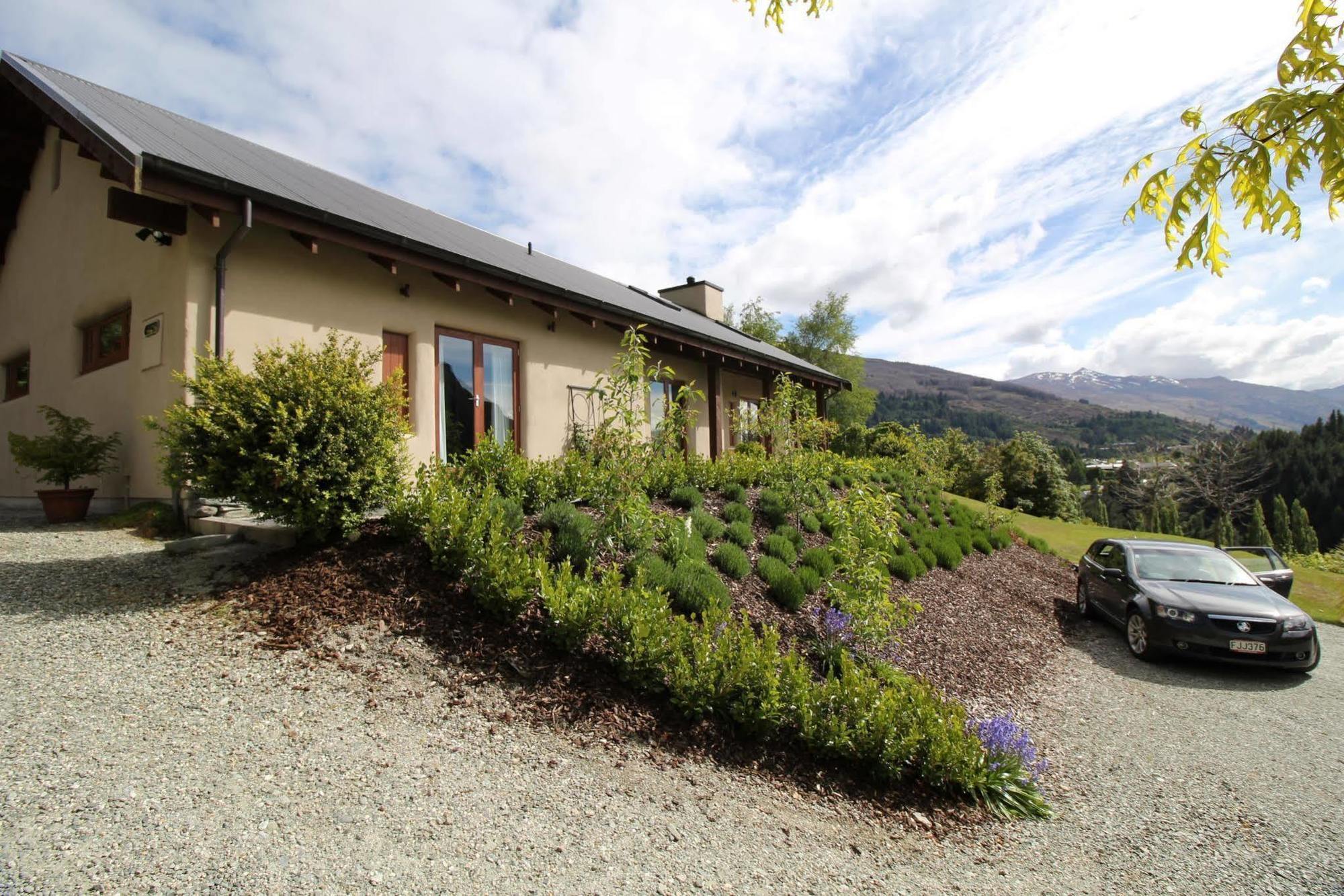 The Paddock Straw Bale Luxury Holiday House Arthurs Point Extérieur photo